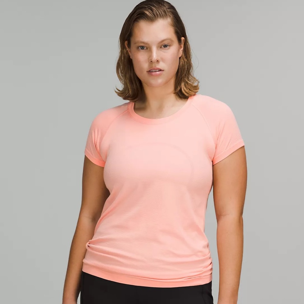 NWT Swiftly tech short sleeve 2.0 size 6
